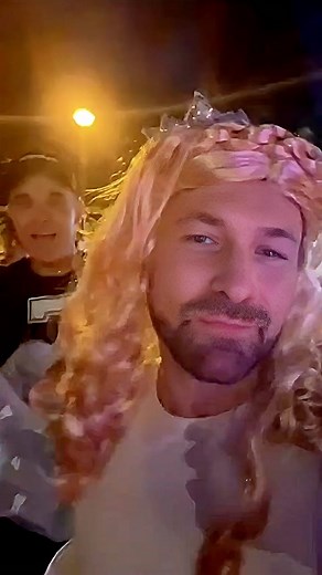 113K views · 1K reactions |  Robbie and his sister-in-law, Dylan, at the Williams-Halloween-Party in Miami  #RobbieWilliams #DylanTrussel #Halloween #party #Miami | Robbie Williams • The Unforgettable Concert | Facebook