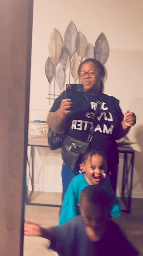 The twins wanted to dance🥴 | Maxine Williams