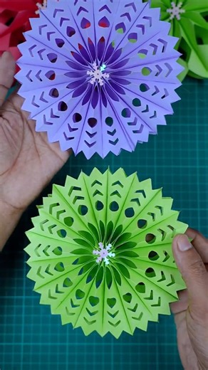 Easy Paper Snowflake Without Template ❄️ 3D Christmas Paper Cutting #Shorts