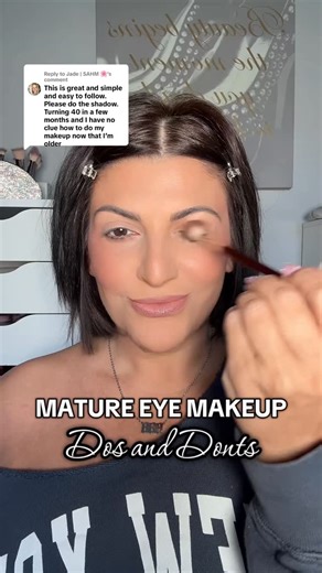 Cristina Pignataro on Instagram: "🚫 Don’t do this with your eye makeup after 40… ✅ Do THIS instead for lifted, brighter, smoother-looking eyes ✨ One of the biggest mistakes I see on mature eyes is using the same techniques we used years ago. Heavy liner, dragging the eye down, or placing shadow too low. As our skin changes, our makeup has to evolve too. These small tweaks make a HUGE difference and instantly give the eyes a more awake, youthful look without looking overdone or cakey. Save this