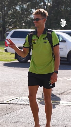 KFC Big Bash League on Instagram: "Get ready, it’s time for the Sydney Smash 💥 #BBL15"
