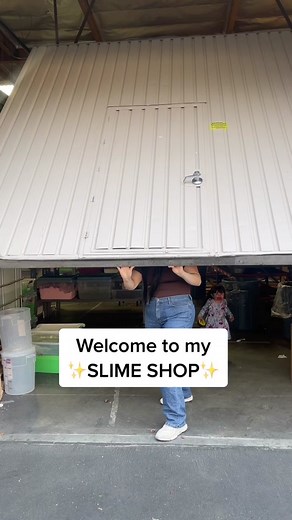 Squishybunnii on TikTok