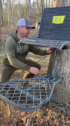 Hawk's Rival Lite Hang On Stand with Leveling System - Comfortable & Easy to Install