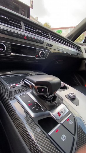 Exploring the Power of Audi's SQ7: Key Features Revealed