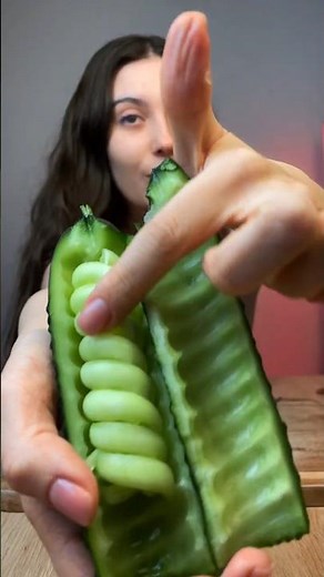 Spiral-cut cucumber #testing #kitchengadgets #lifehack