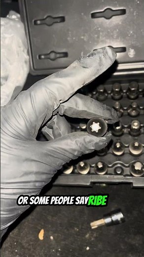 Torx vs "Torx plus" Sockets