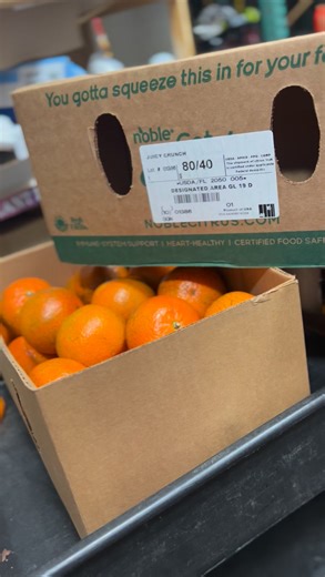 From shelf to squeeze—fresh juice is making a comeback! Premium grocers are bringing juicing back in-house, choosing whole fruit and fresh-squeezed flavor over heat-processed bottles. As juice oranges are increasingly sourced overseas, retailers are prioritizing freshness and transparency—bringing juicing closer to the produce department. Select retailers are even experimenting with premium eating varieties, like Juicy Crunch, to create a differentiated juice experience that delivers exceptional