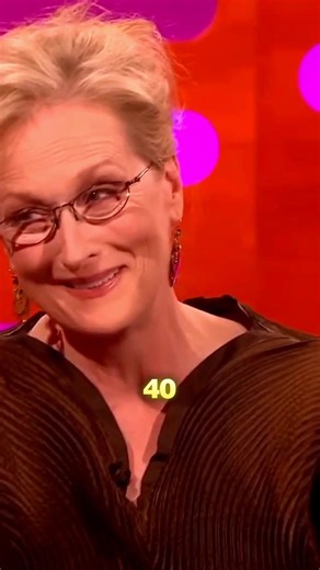 Meryl Streep Kisses Mark Ruffalo 🤯🥶