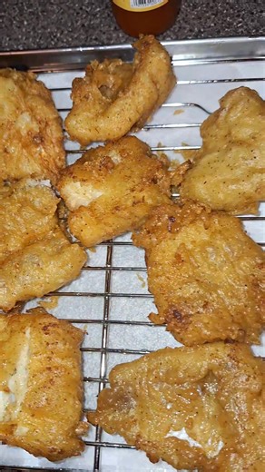 It's Fryday. These Beer Batter Cajun Fried Catfish & Cod Nuggets are made for FryyyDays. They are so crispy on the outside and the tender flaky white meat will lift that MOOD! Enjoy with an ice cold   #explorereels #explorepage #easyrecipe #seafood #catfish #beer #dinnertime #dinner | In the Fork'n Mood. | Facebook