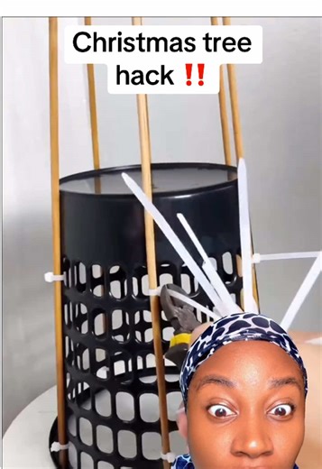Christmas tree hack #fyp #lifehacks