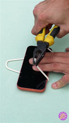 秒で作れるスマホスタンド！