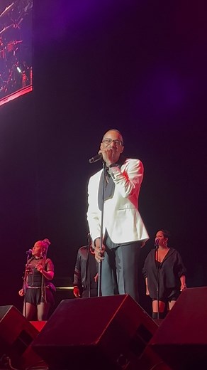 Vee 📸 | Tevin Campbell ~ Always in my heart 🤍🎙️ #tevincambell #alwaysinmyheart #90srnb #live #rnbclassics #timelessmusic | Instagram