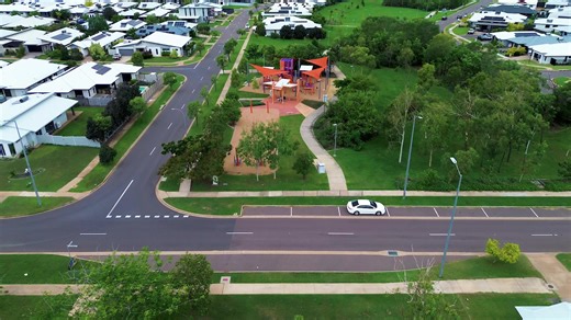 Parklife is the way we do it here at Aspire. Our place is more than just land, it’s a sanctuary of green open spaces, tranquil lakes, and award-winning urban design. 🏆 Experience the perfect balance of modern living and the great outdoors. ✨ 10 Parks ✨ Scenic Lakes ✨ Shady Trails ✨ Perfect Parklife! | Zuccoli Aspire