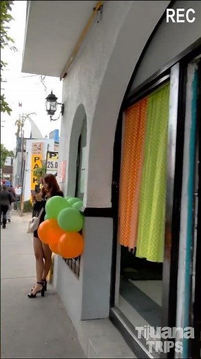 Take a quick walk through Tijuana’s Zona Norte with me!! 💘