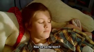 Filme - O mundo de Sofia O Mundo de Sofia é um romance filosófico envolvente que, de forma natural e didática, introduz a História da Filosofia dando rápidas pinceladas sobre o seu desenrolar no Ocidente. Levanta as principais questões estudadas pelos pensadores de todos os tempos, vivo exemplo da inquietude humana e da instintiva busca por referenciais de conduta: Deus, o Universo, o Homem, a Sociedade e a História. Sofia Amudsen, personagem central de O Mundo de Sofia, é uma jovem estudante qu