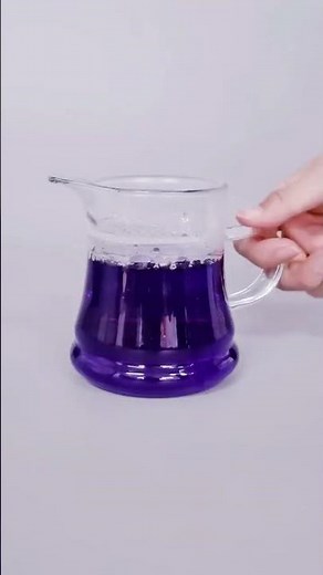 The Magical Water Color-Changing Experiment #colorchangingwater #scienceexperiment #magicwater