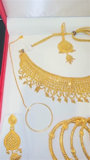 Indian brides 🥰 >>> #wedding #makeup #bridal #gold #bride