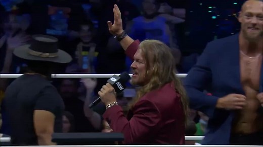 My new HI GUYS 👋🌳 Learning Tree t-shirt just released on @AllEliteWrestling Shop 🎙️ #chrisjericho #wrestling #wrestlingtok #aewdynamite