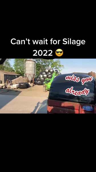 Can’t beat the old silage season! #farmingtiktok #farminglife