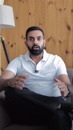 Farmcult - Cultivating For Tomorrow on Instagram: "A country smaller than Haryana grows 10x more food per acre 🌱🇳🇱 This isn’t luck. This is AgriTech at work. 🌡 Climate-controlled farms 🧪 Automated nutrient systems 📊 Data-led growing decisions That’s how the Netherlands became the world’s 2nd-largest food exporter. Land isn’t the limitation. Technology is the multiplier 🚀 The question isn’t can India catch up — it’s how fast we adopt smart farming 🇮🇳 . (AgriTech farming, hydroponic farmi