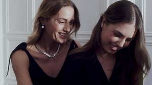Introducing ‘A Family Story’, our latest campaign featuring iconic mother and daughter duo Yasmin and Amber Le Bon. | Boodles