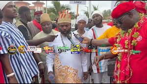 Chief Priest Nuumo Yemi VII of the La Traditional Council performed a libation ritual during the La protest against the ruthless looting of Ga lands. | Accra100.5FM