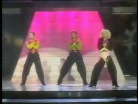 03. Causing A Commotion - Madonna (Live from Barcelona) 1990