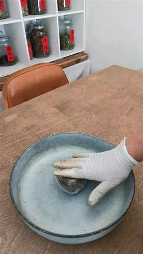 A Quiet Incense Process | Whispering Embers