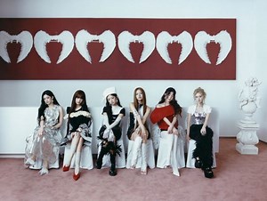 IVE、4th EP『IVE SECRET』リリース　タイトル曲「XOXZ」MV公開 - CDJournal ニュース