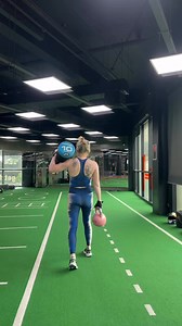 194K views · 1.6K reactions | Dili pud palupig akung inday Angela workout pud daw siya. Hehe 來藍️‍♀️ #workout #fitness #selfcare #fitnessmotivation #reelsvideoシ #reelsviralシ | Rochelle and Angela | Facebook