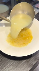 179K views · 3.9K reactions | 牡蠣の旨み爆発…ラーメン、レベチすぎる。 oyster umami explosion… this ramen is on another level. | はらぺこグルメ日記 | Facebook