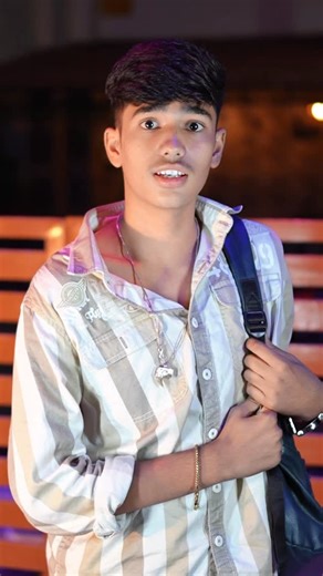 harshit on Instagram: "School bag m daru mile 🧐🍾@khwahish_gal harshityadavofficial__ harshityadav_5151 . . . . . #reels #reelitfeelit #insta #couple #featured #khwahish_gal #harshityadav_5151 #harshityadavofficial__"