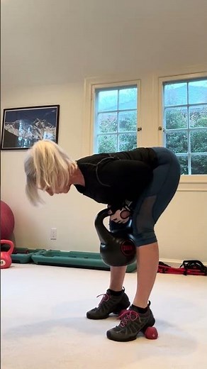 SOMERSAULT SQUAT
