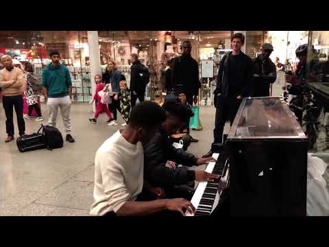 Unexpected Piano Duo Shocks the Crowd!