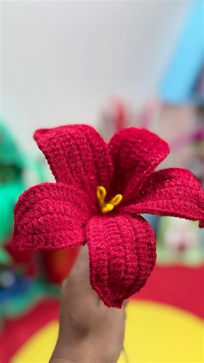 Crochet lily tutorial part 1 #handmade #handmadewithlove #christmasdecorideas #decor #crafting | Creative Craft