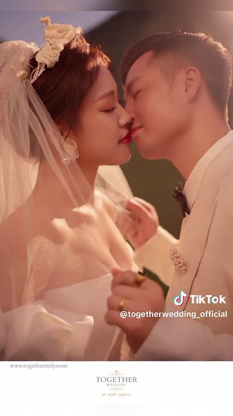 In Love Forever: Outdoor Wedding Photography Guide