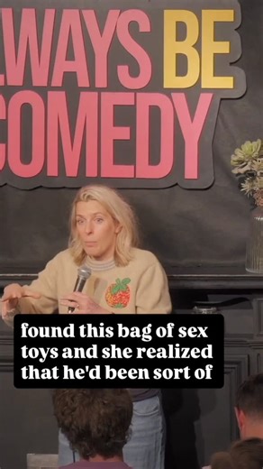 Sara Pascoe on Instagram: "#Pussypalace see my bio if you fancy coming to see me on tour, London Palladium March 1st xxx"