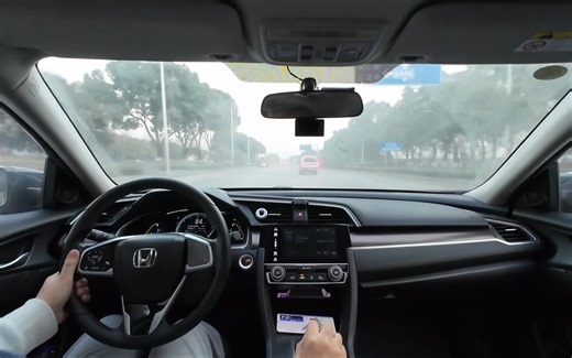 【小路说XLS】有些许急躁的通勤实录，也是最真实的黑暗森林