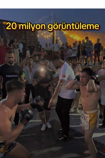 TFC Grand Prix Y Söz konusu olan — 50.000 lira ve şampiyonun zaferi! Deniz, sıcak ve zayıflara kural yok — sadece güç, teknik ve sonuna kadar irade. 9 #TürkiyeDövüşŞampiyonluğu Şampiyonluğu kim alacak?@muhammedsabri meraş @Cemil erkoç_07