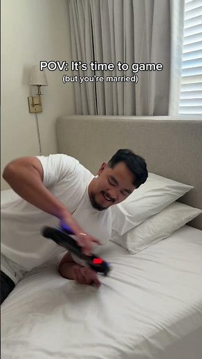 Why is my laptop making this sound @lenovolegion ? #theultimatenerd #gamingsetup #gamingroom #gamer