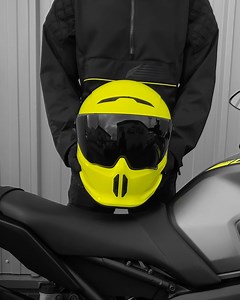 199K views · 889 reactions | Time to make a statement with the ATLAS 4.0 Paint Series. These bold designs give you a chance to show your true colours. Whether you're coordinating with your ride or your gear, if you don't stand out, stand down! Bringing back ATLAS classic colours in Crimson, Ultramarine and Mercury, joined by Commander and Volt. Now, let's ride in full colour. Available to order February 18 #ATLAS4 | Ruroc | Facebook