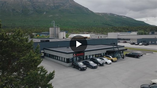 Anne Marit Gjerde was the very first AutoStore picker at Elotec AS, empowered by Element Logic®. Two decades later, she is still picking from the same Grid. Warehouses change, volumes shift… | AutoStore™