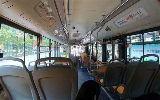 运行平稳的单电机B10，广州一汽巴士71路广汽比亚迪B10运行实录