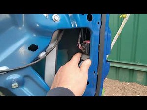 Replace VE Commodore Door Lock Actuator Mechanism Wagon 2009