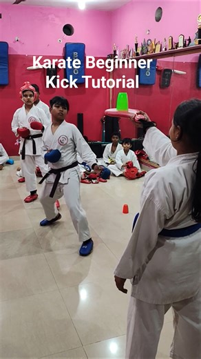 karate Beginner kick Tutorial 🥋🔥 #karate #viral #martialarts #shorts #kick #trending #beginners #jsg