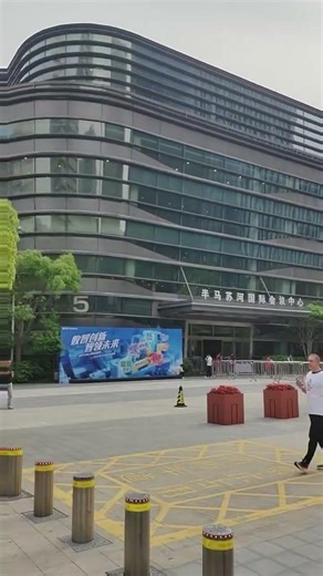Shanghai Convention and Exhibition Center of International Sourcing CECIS stand builder YOHO EXPO