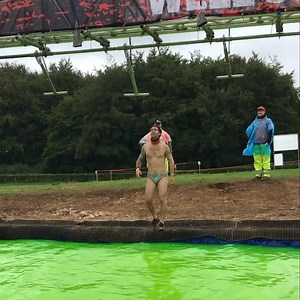 48M views · 23K reactions | The rubber ring makes it to the other side, but does he? 樂 Well Swung thanks to Fabletics | Tough Mudder UK | Facebook