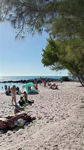 Explore Fort Zachary Taylor State Park in Key West, FL