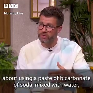 Would you know what to do if your cat or dog was stung by a bee or wasp? 🐝 Our vet, Dr James Greenwood, explains how best to treat them - and the signs your pet may have had an allergic reaction. | BBC Morning Live