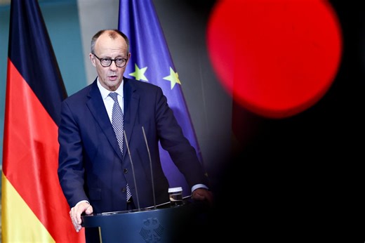 Vokietijos kancleris sako, kad kai kurios JAV saugumo strategijos dalys yra nepriimtinos